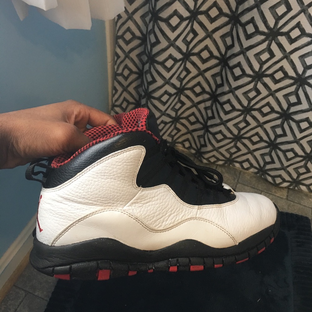 Jordan Chicago 10’s